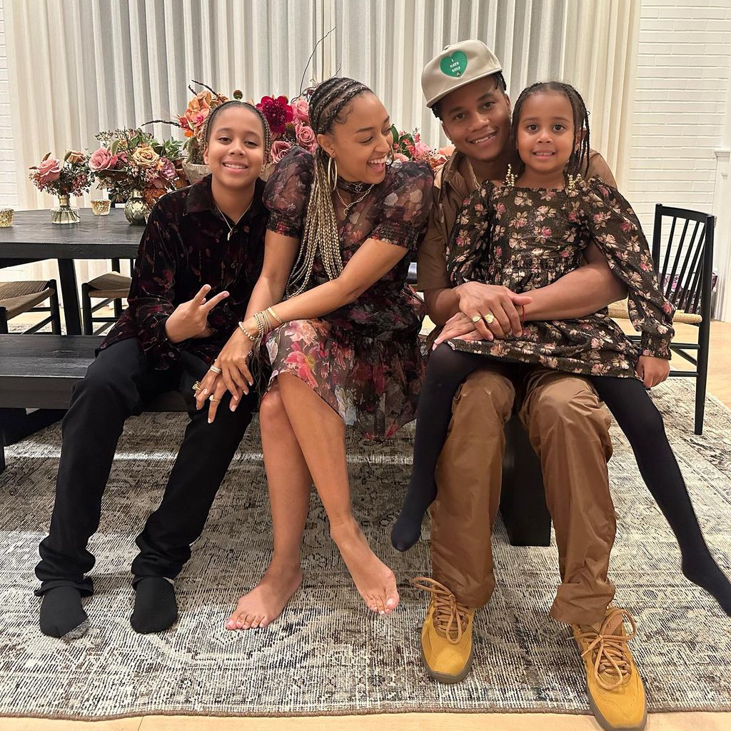 Tia Mowry und Cory Hardrict mit ihren Kindern Cree und Cairo
