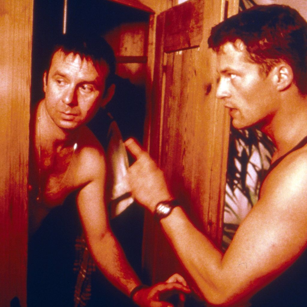 Til Schweiger und Joachim Krol in "Der bewegte Mann" (1994), Regie: Sönke Wortmann