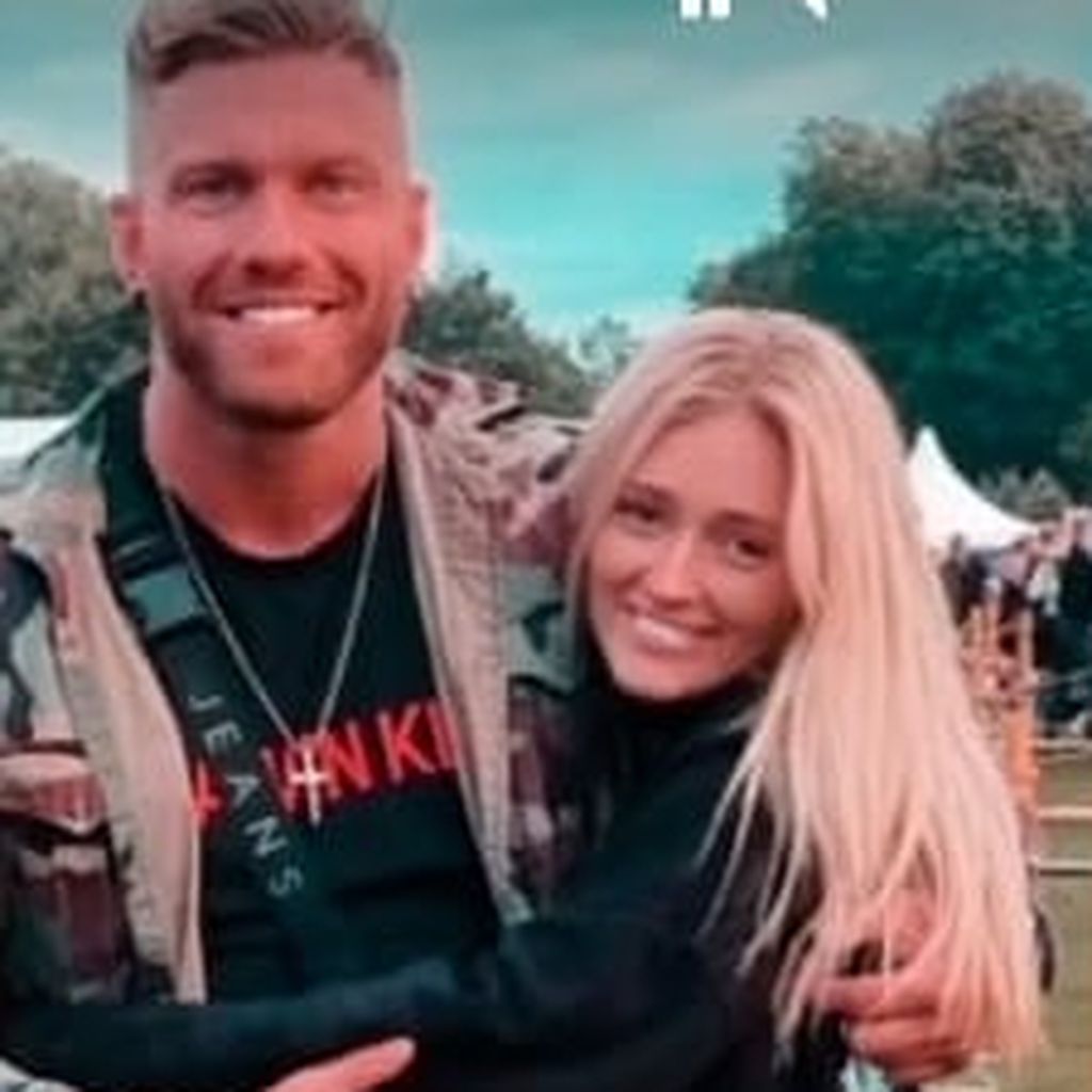 Till Adam mit seinem Date