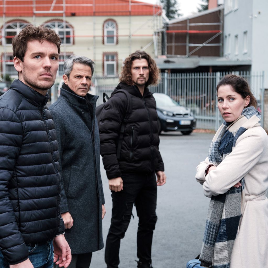 Till (Constantin Lücke), Benedikt (Jens Hajek), Luke (Jakob Graf) und Sina (Valea Scalabrino)