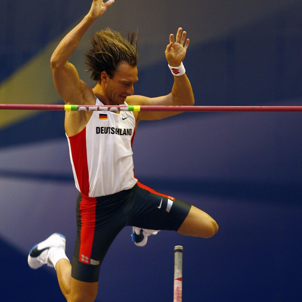 Tim Lobinger 2008 bei der Weltmeisterschaft in Valencia