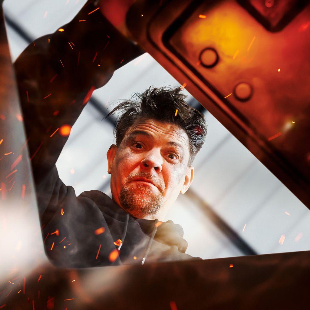 Tim Mälzer bei "Kitchen Impossible"
