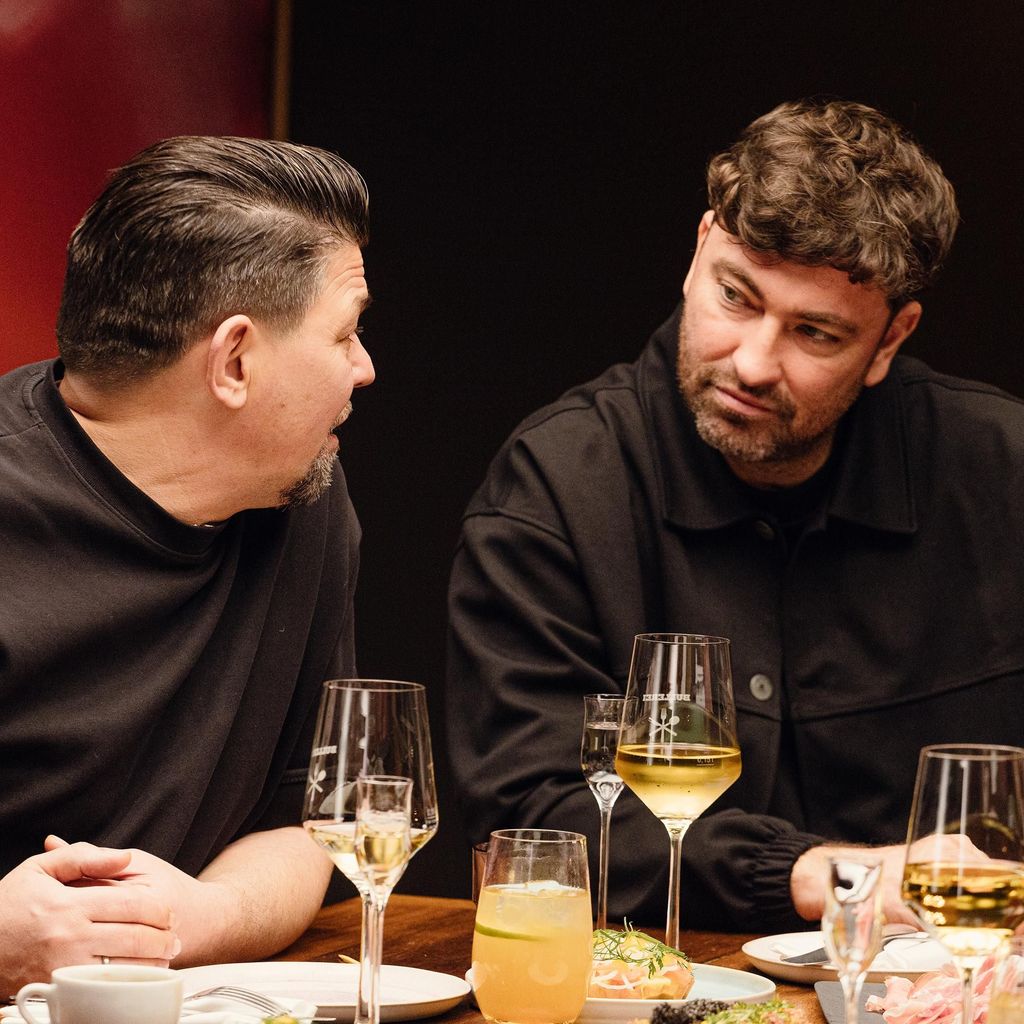 Tim Mälzer und Marteria bei "Kitchen Impossible"