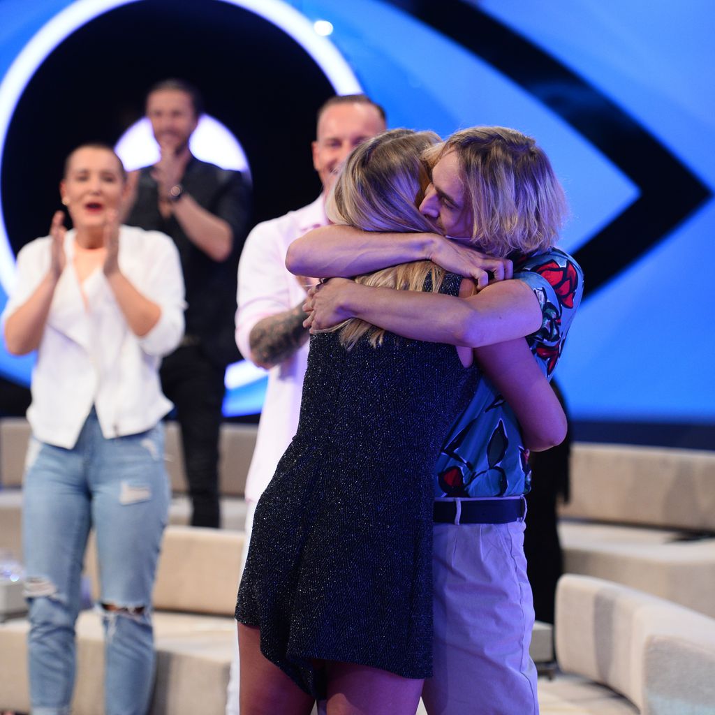Tim und Rebecca beim "Big Brother"-Finale im Mai 2020