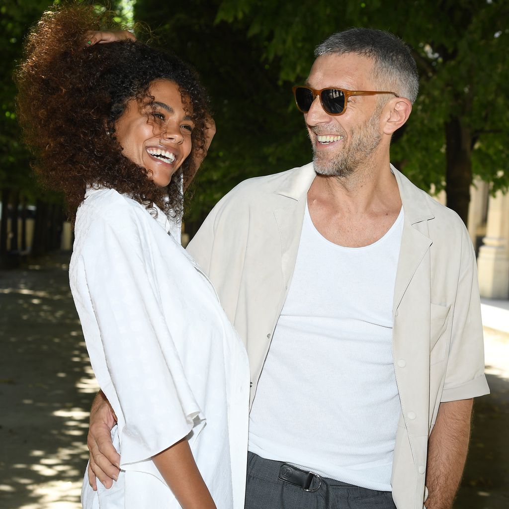 Tina Kunakey und Vincent Cassel auf der Paris Fashion Week