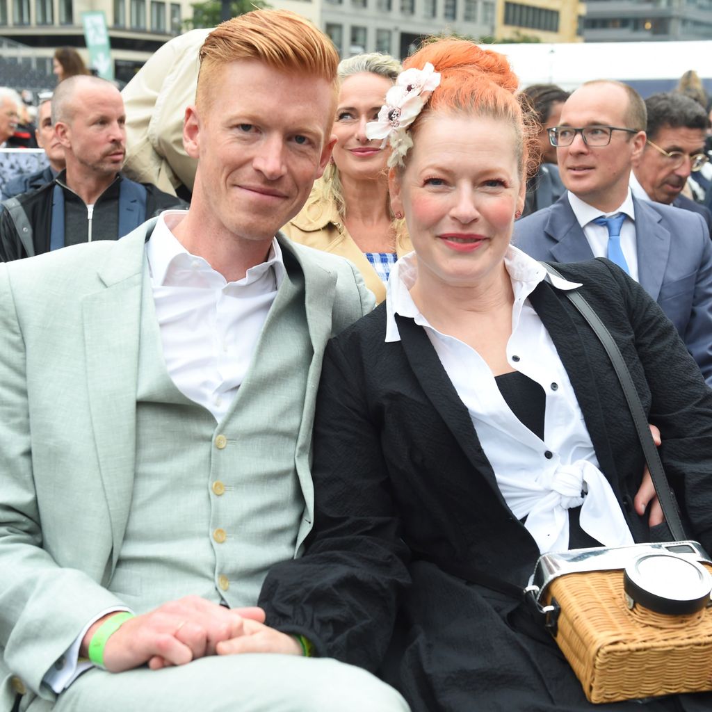 Tobias Staerbo und Enie van de Meiklokjes, 2025