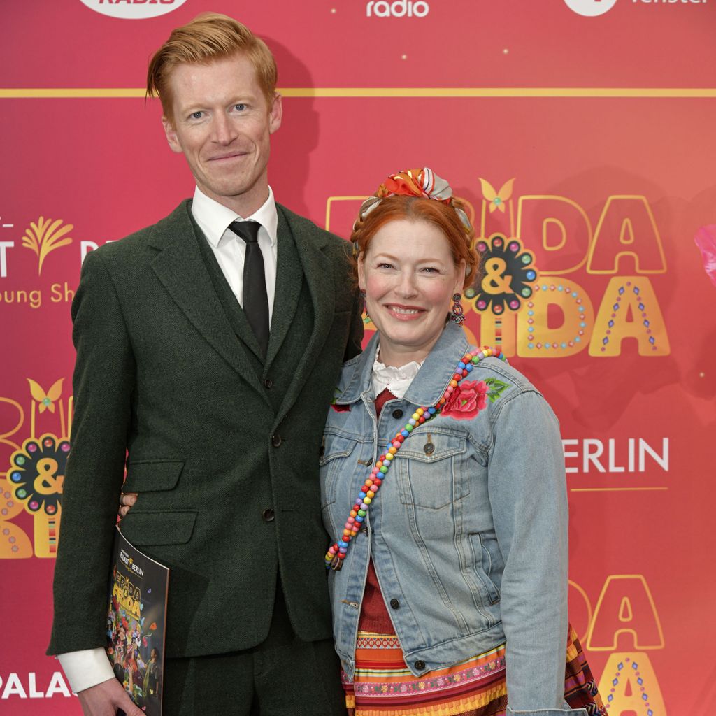 Tobias Staerbo und Enie van de Meiklokjes im November 2024