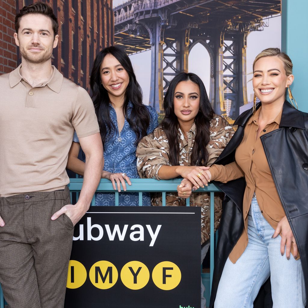 Tom Ainsley, Tien Tran, Francia Raisa und Hilary Duff, März 2022