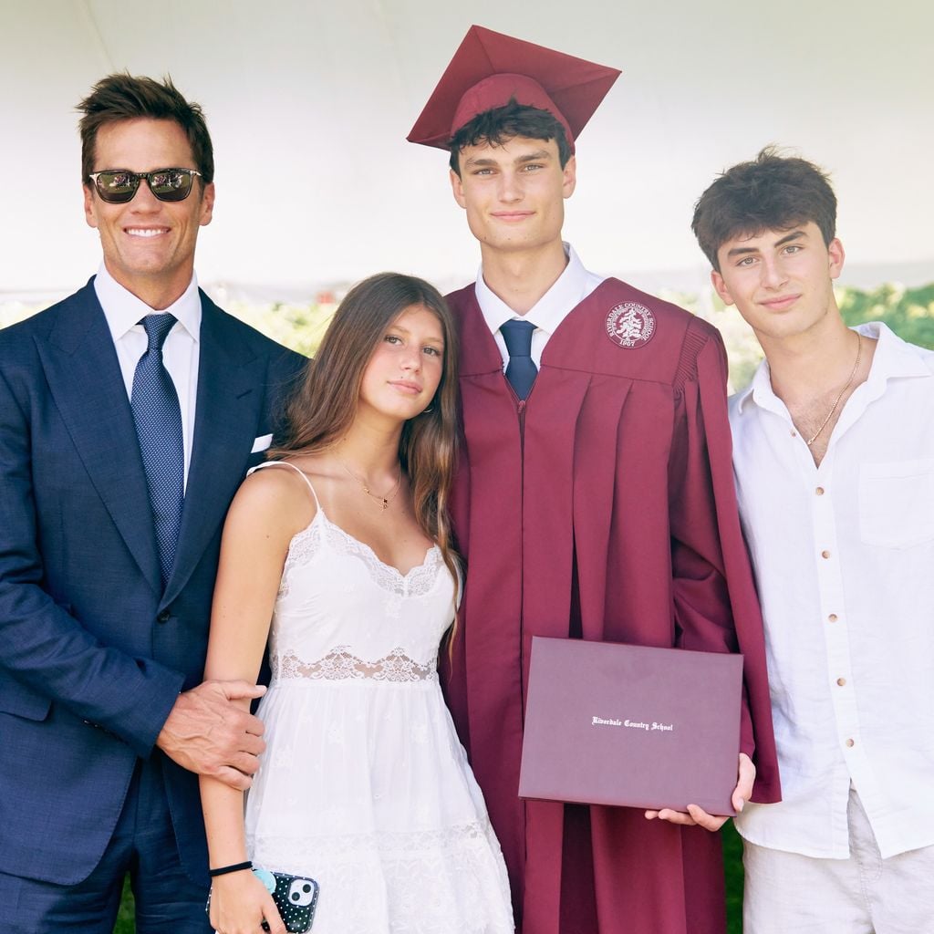 Tom Brady mit seinen Kindern Vivian, Jack und Benjamin, Juni 2026