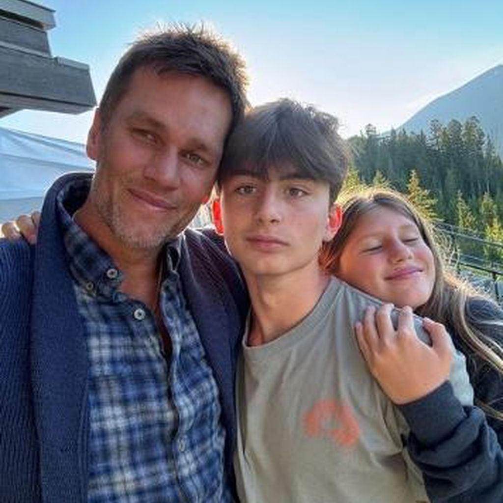 Tom Brady und seine Kinder Benjamin Brady und Vivian Lake Brady, 2024