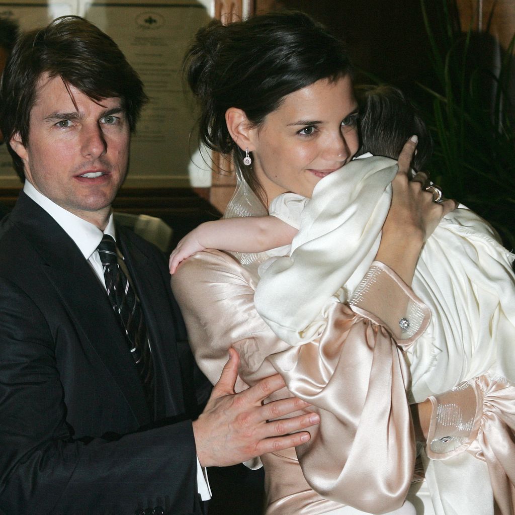Tom Cruise mit Katie Holmes und Suri Cruise im Jahr 2006
