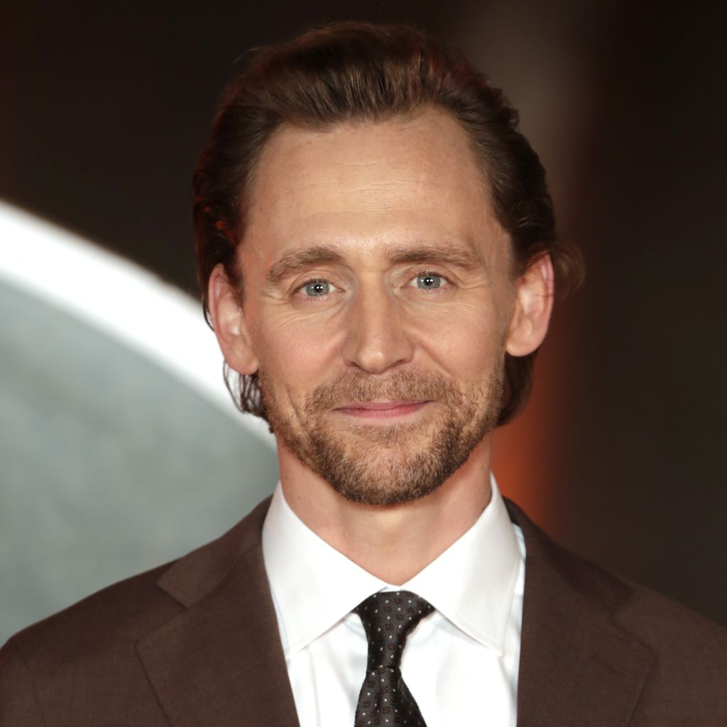 Tom Hiddleston, Juni 2021