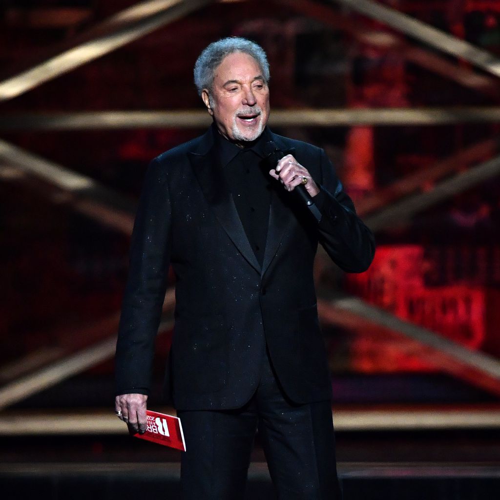 Tom Jones, Sänger