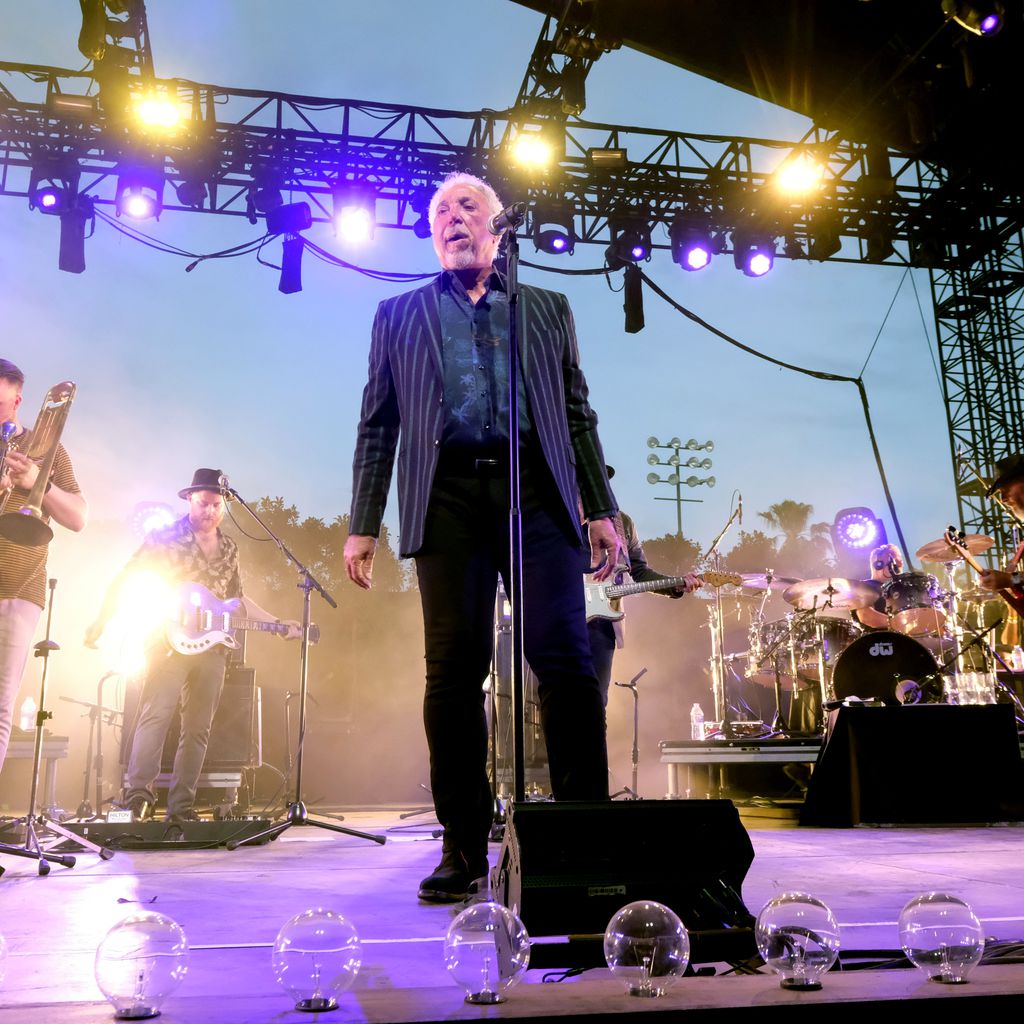 Tom Jones