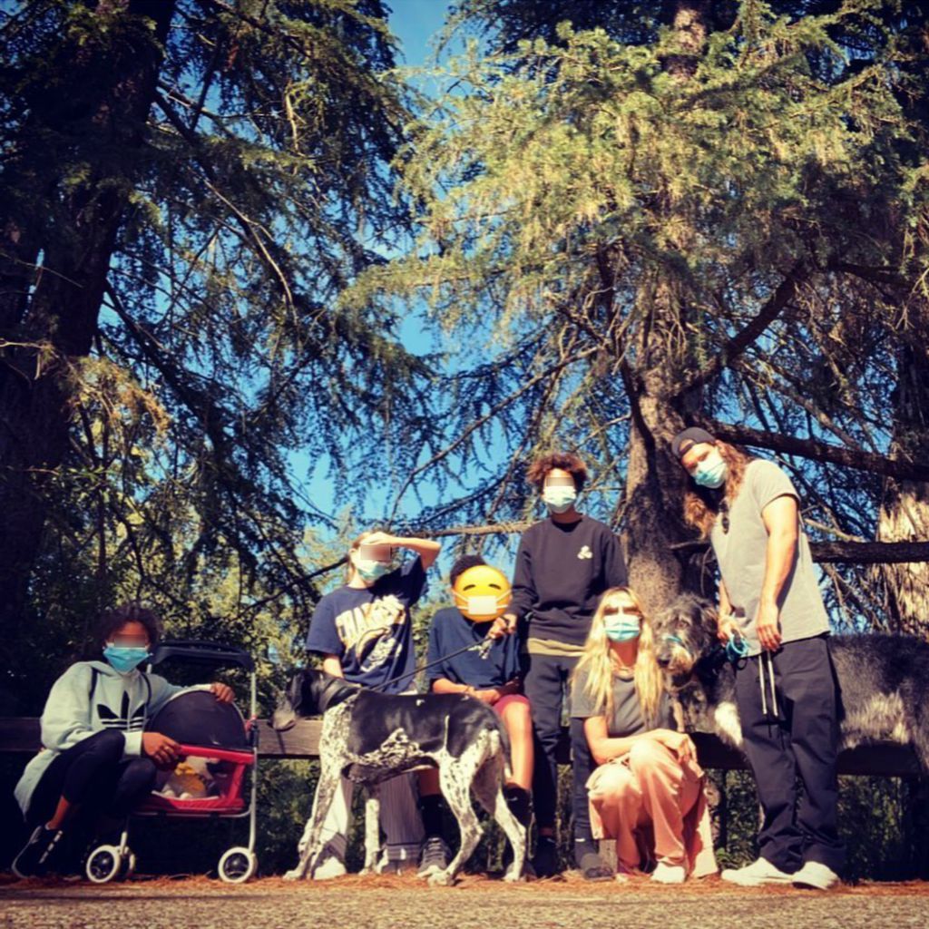 Tom Kaulitz, Heidi Klum und ihre Kinder Lou, Leni, Johan und Henry im Jahr 2020