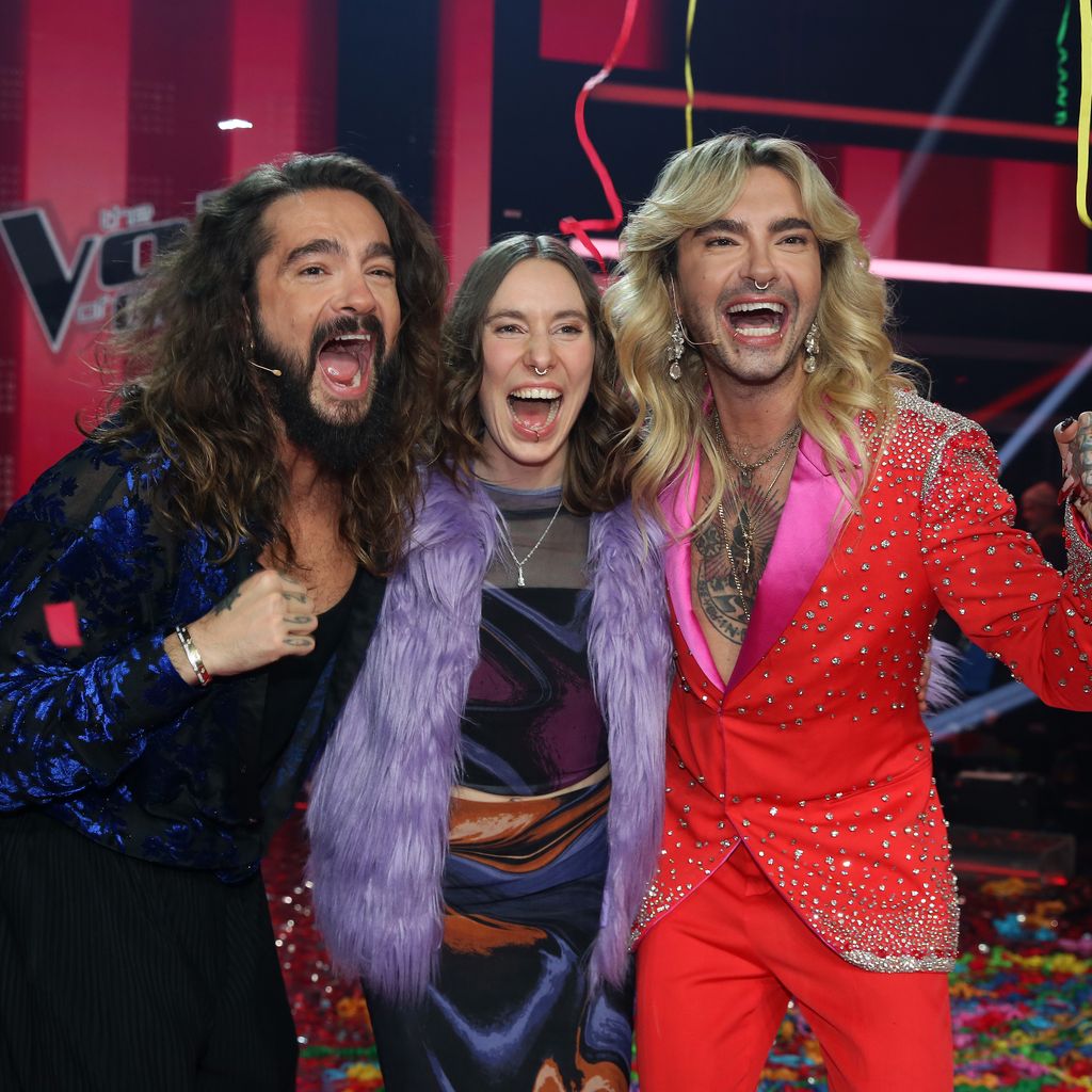 Tom Kaulitz, Malou Lovis Kreyelkamp und Bill Kaulitz bei "The Voice of Germany"