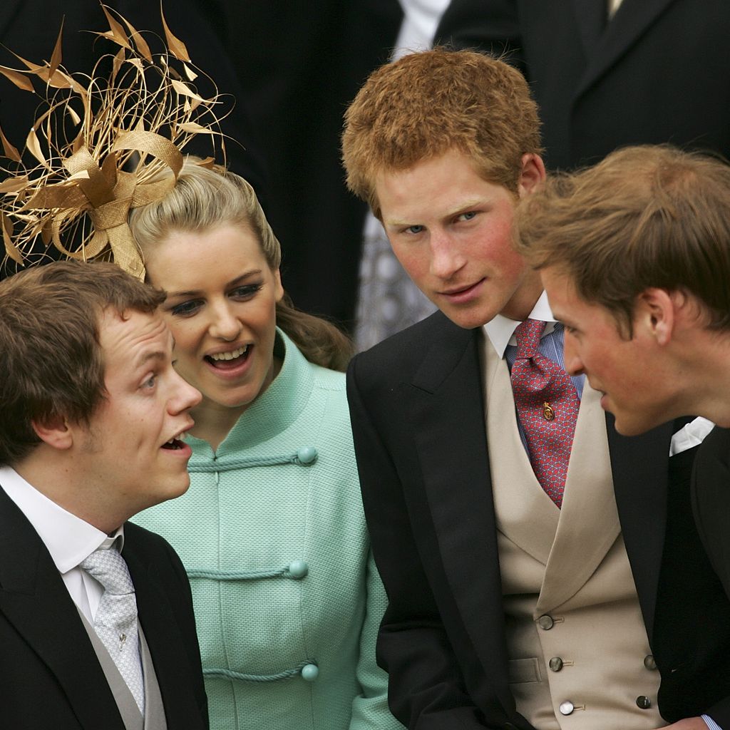 Tom Parker Bowles, Laura Lopes, Prinz Harry und Prinz William bei der Hochzeit von Charles & Camilla