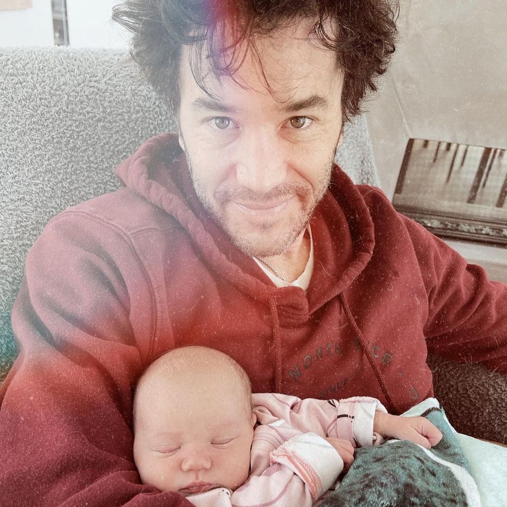 Tom Pelphrey mit seiner Tochter Matilda