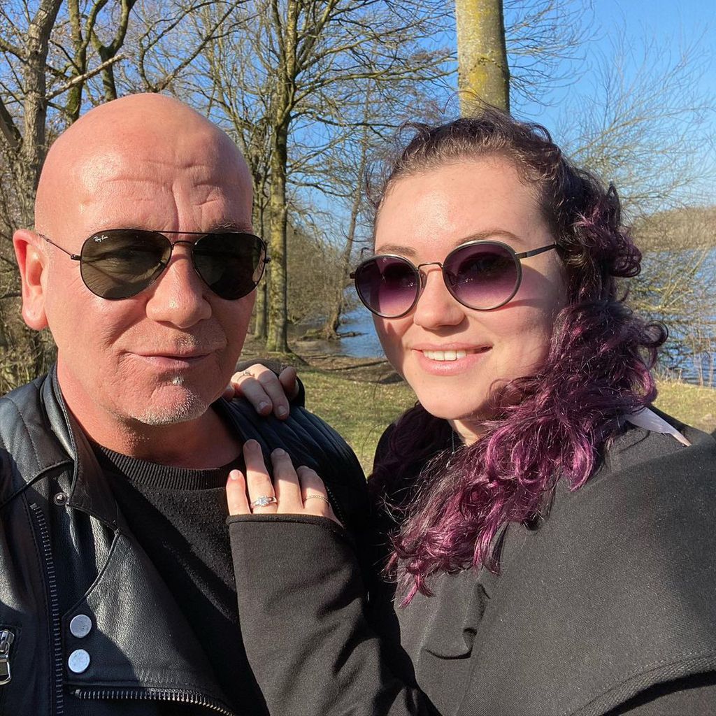 Tom Barcal mit seiner Verlobten Stefanie Black