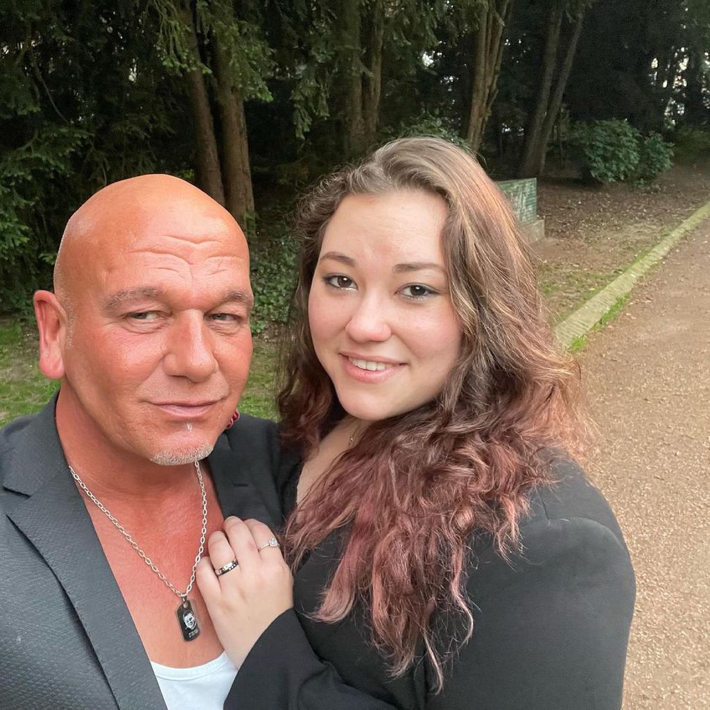 Tom Barcal mit seiner Verlobten Stefanie Black