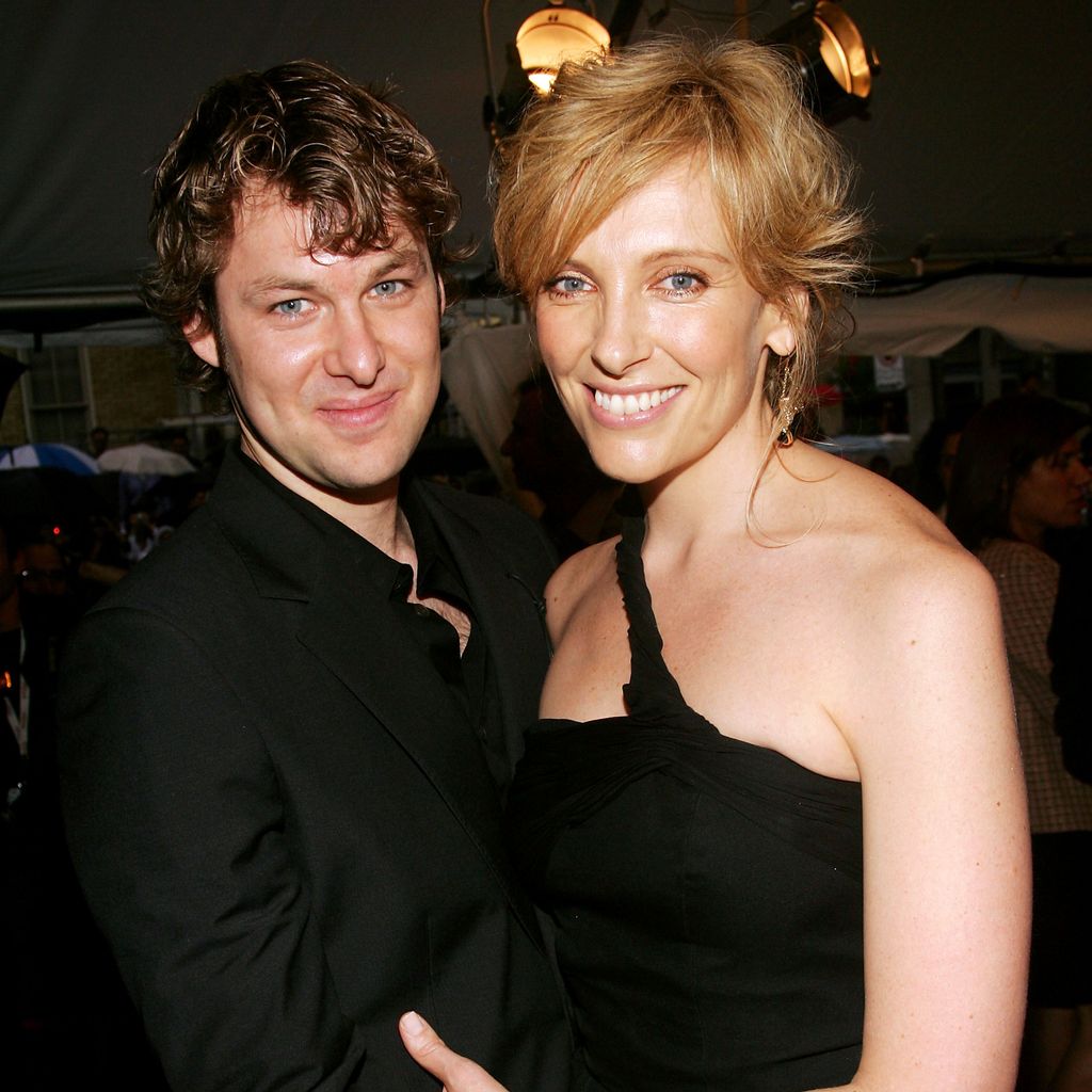Toni Collette und Dave Galafassi im September 2005