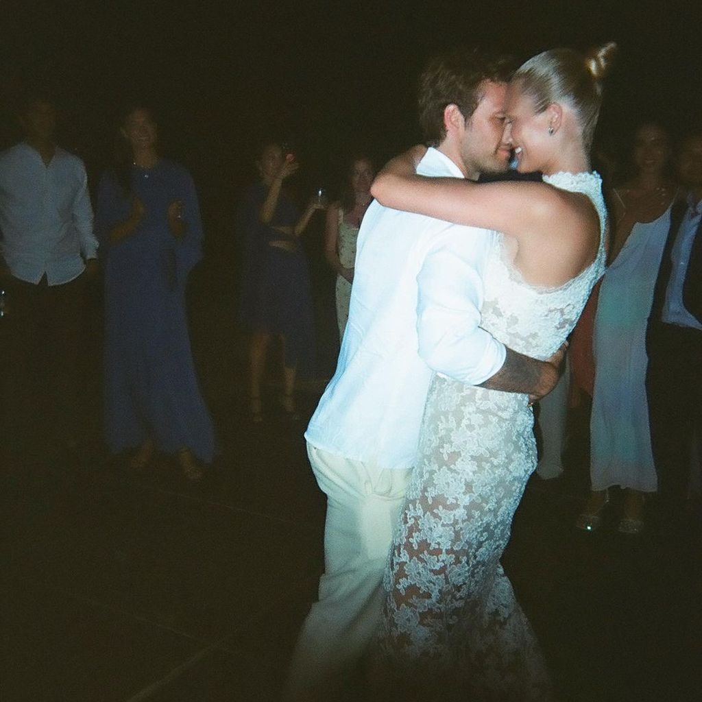 Toni Garrn und Alex Pettyfer bei ihrer Hochzeit