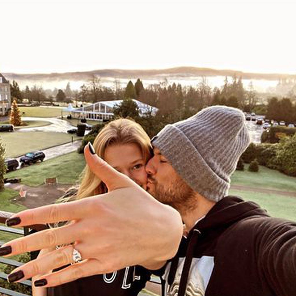 Toni Garrn und ihr Alex Pettyfer, Dezember 2019