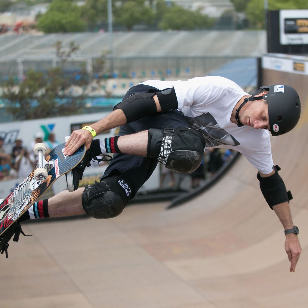 Tony Hawk, professioneller Skateboarder
