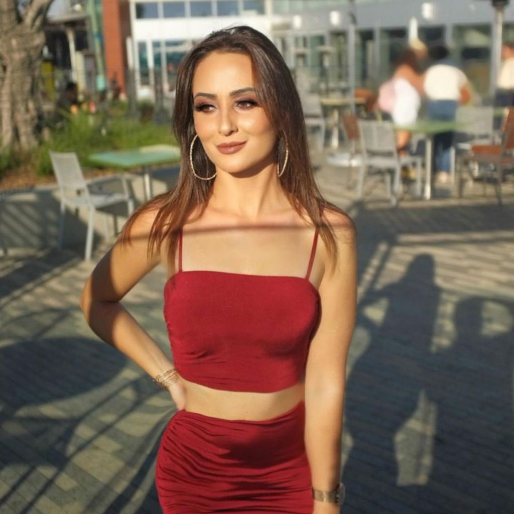 Tracy Candela in Santa Monica