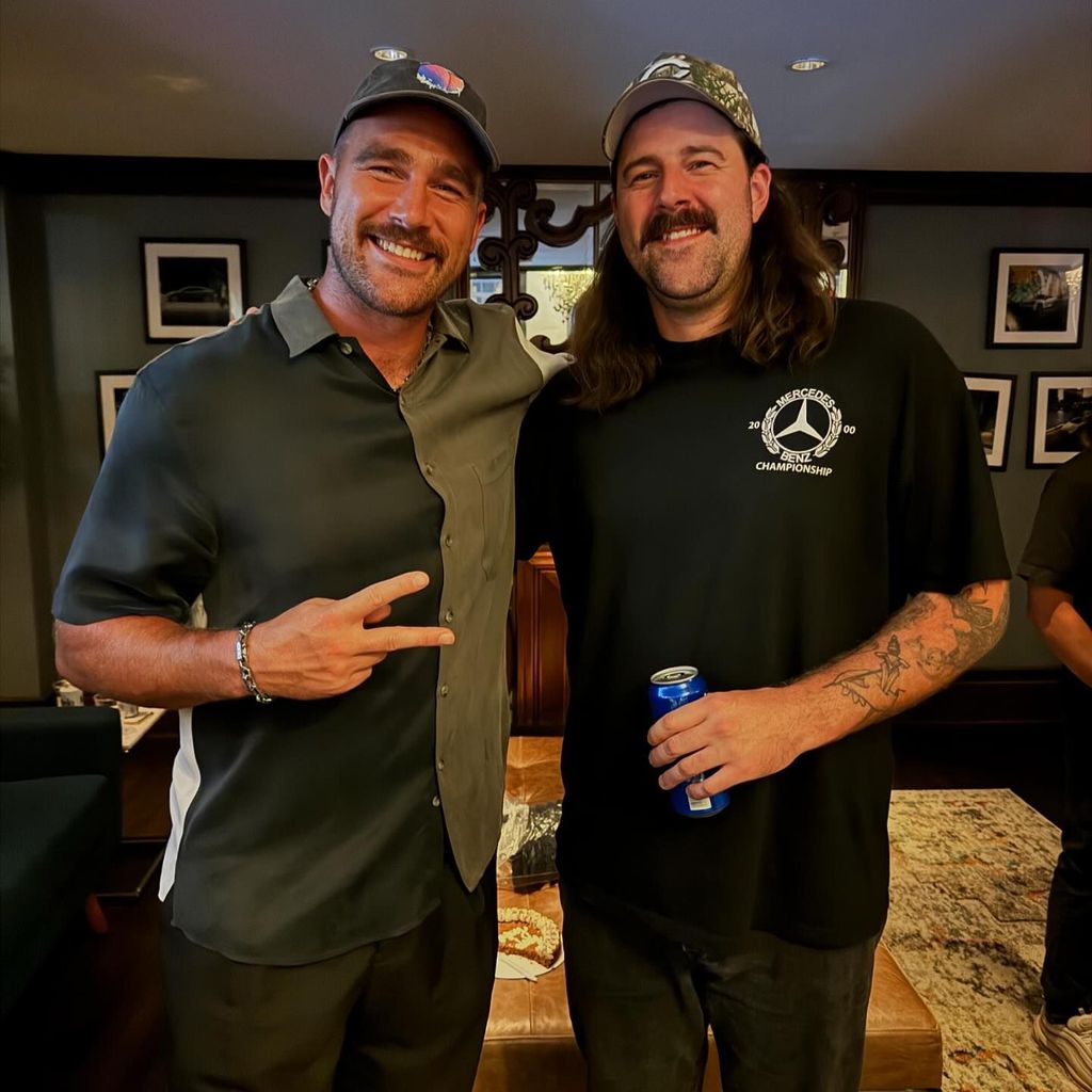 Travis Kelce und Zac Townsend, Oktober 2024