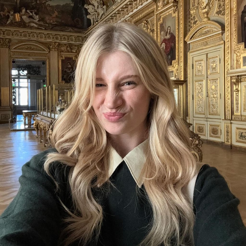 Trixi Neo, Influencerin
