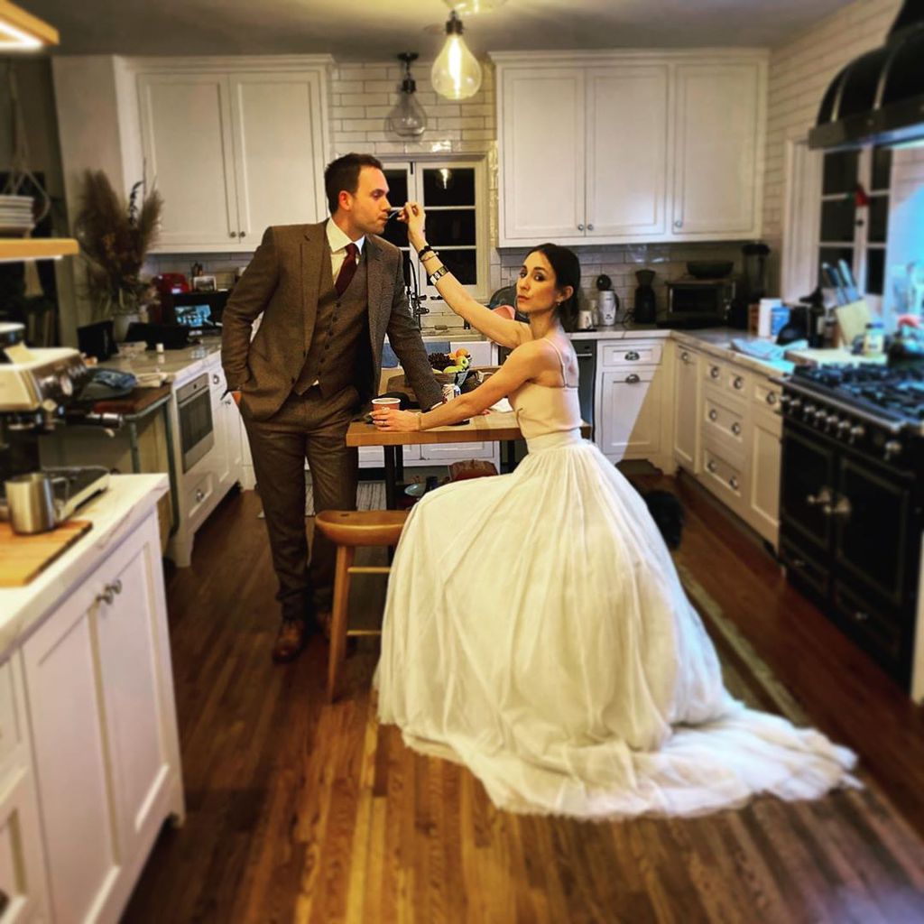 Patrick J. Adams und Troian Bellisario