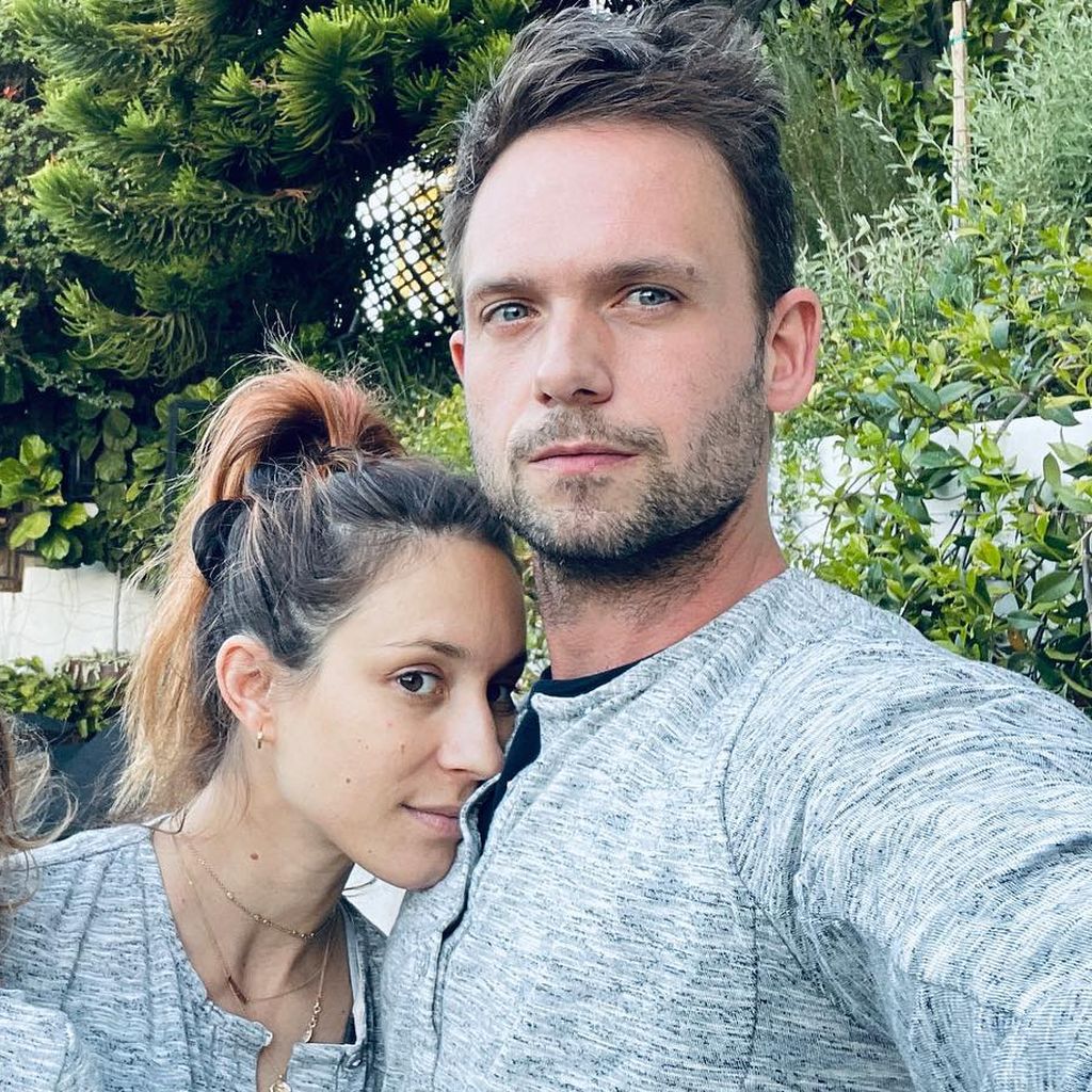 Troian Bellisario und Patrick J. Adams, Schauspieler