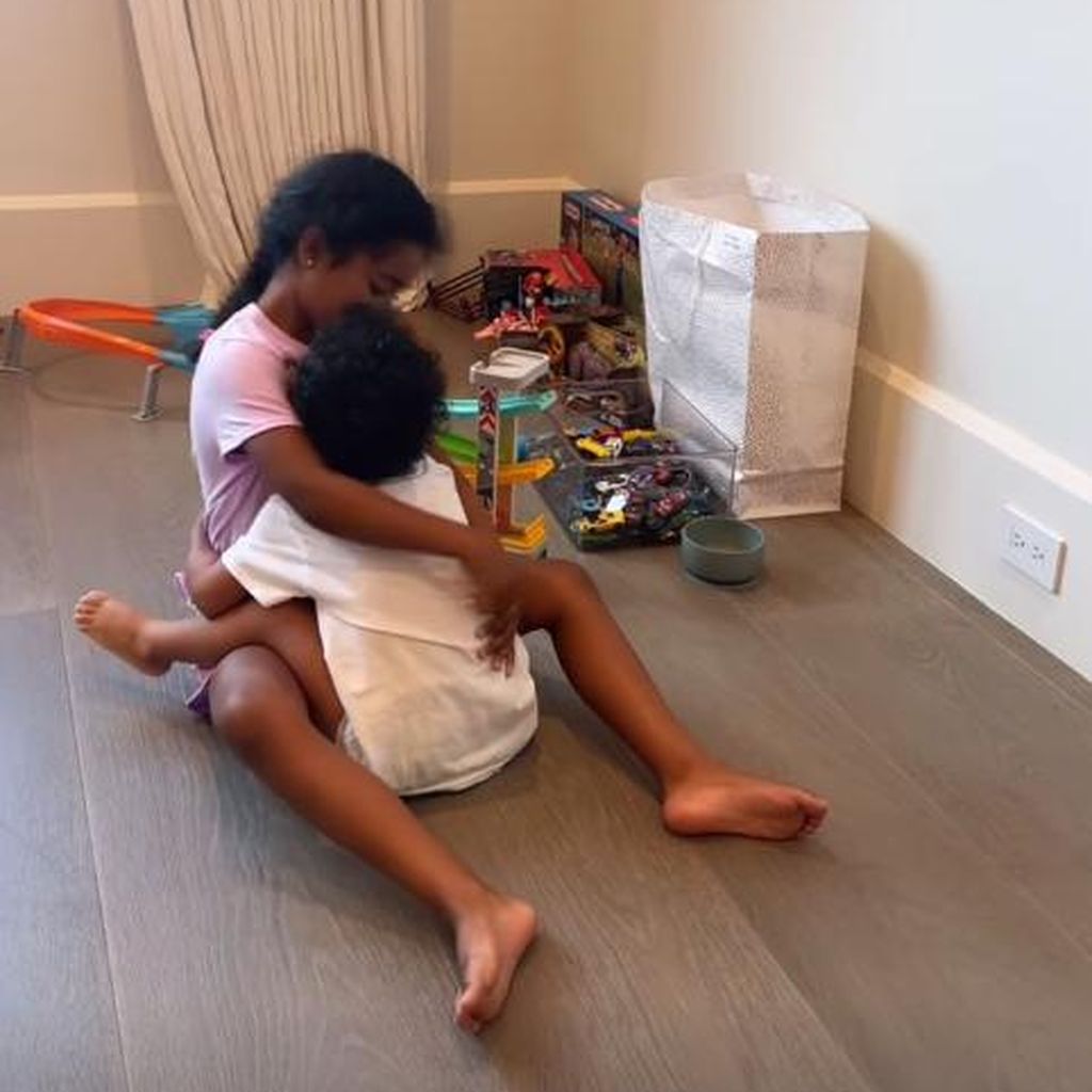 Khloé Kardashians Kids True und Tatum Thompson im August 2024