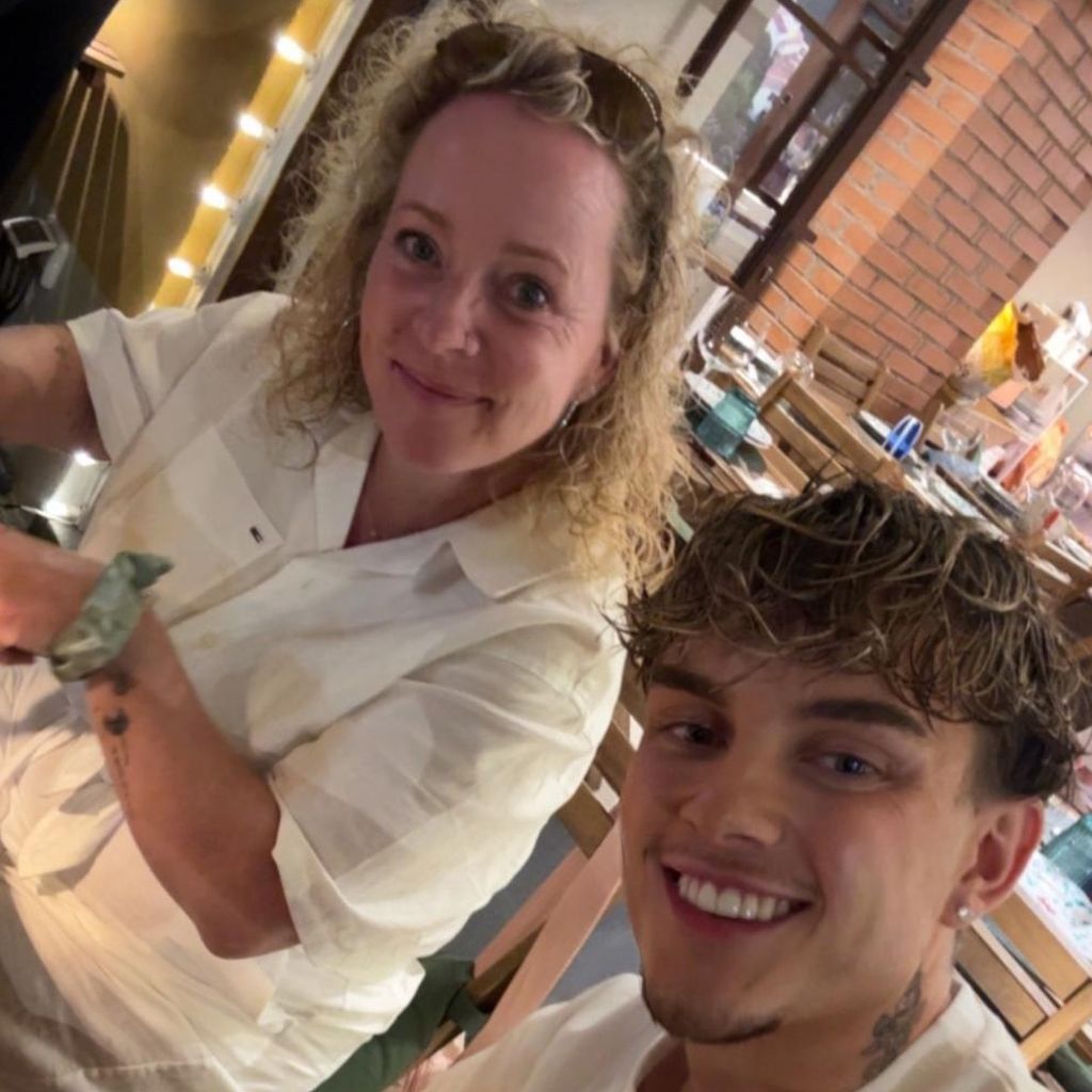 Twenty4tim und seine Mama Christina im September 2025