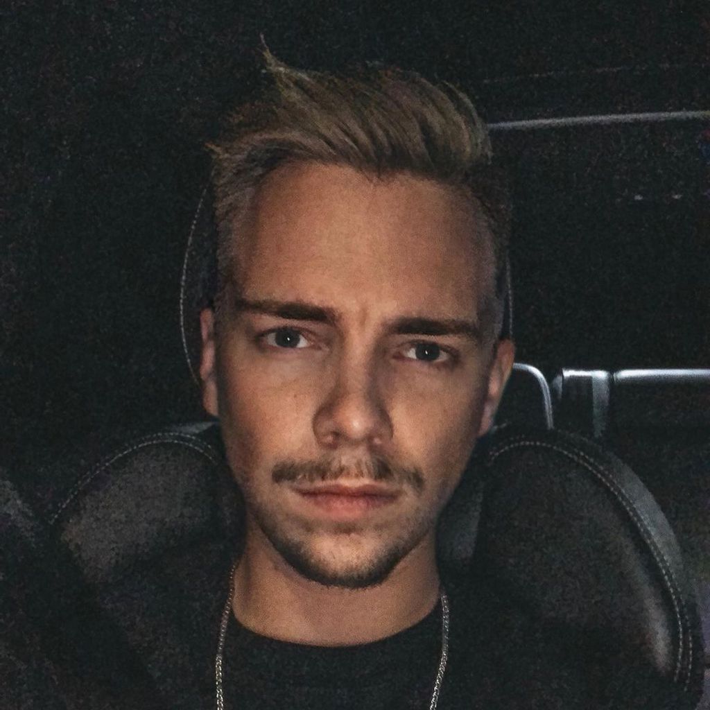 Udo Bönstrup, Webstar