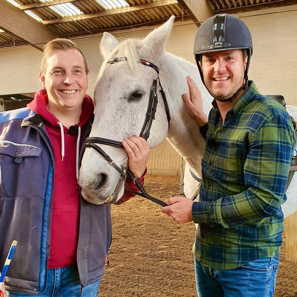 Ulf, sein Pferd und Bauernreporter Ralf