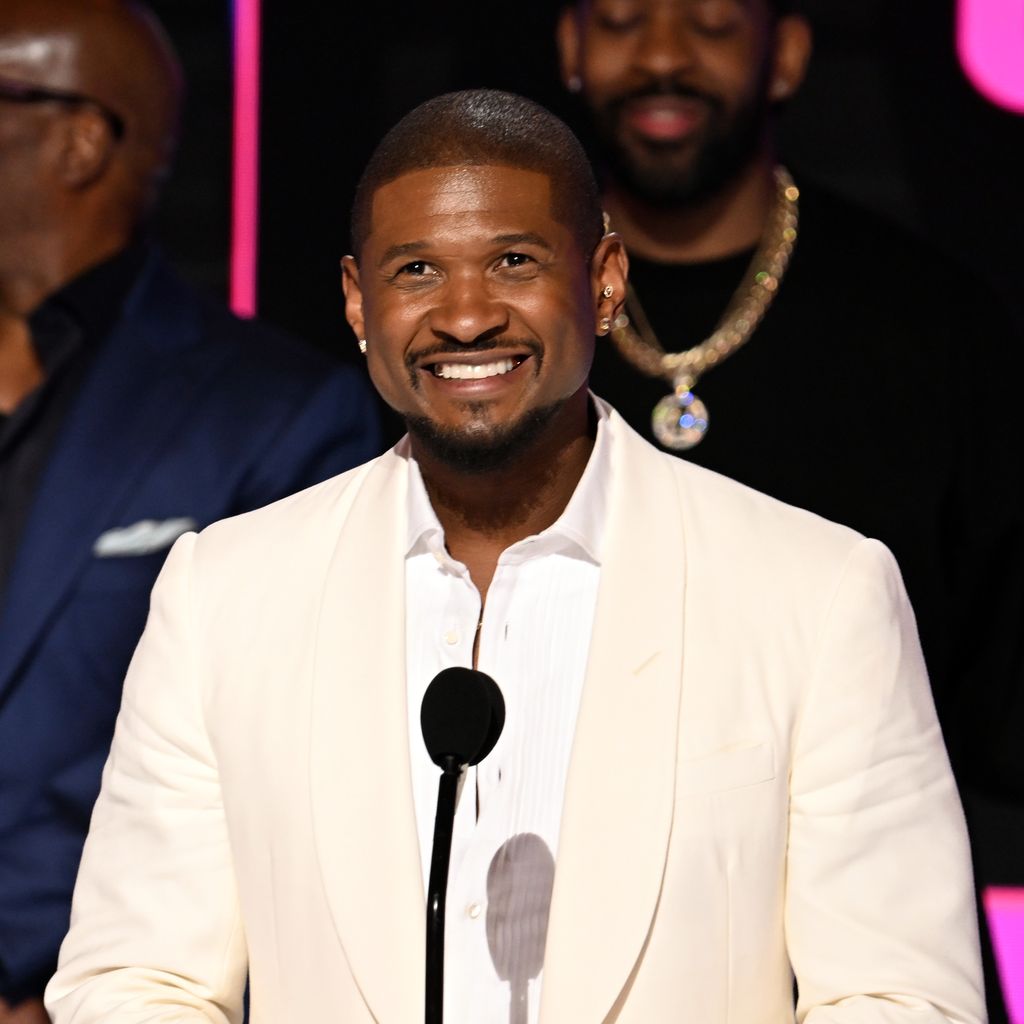 Usher, Sänger