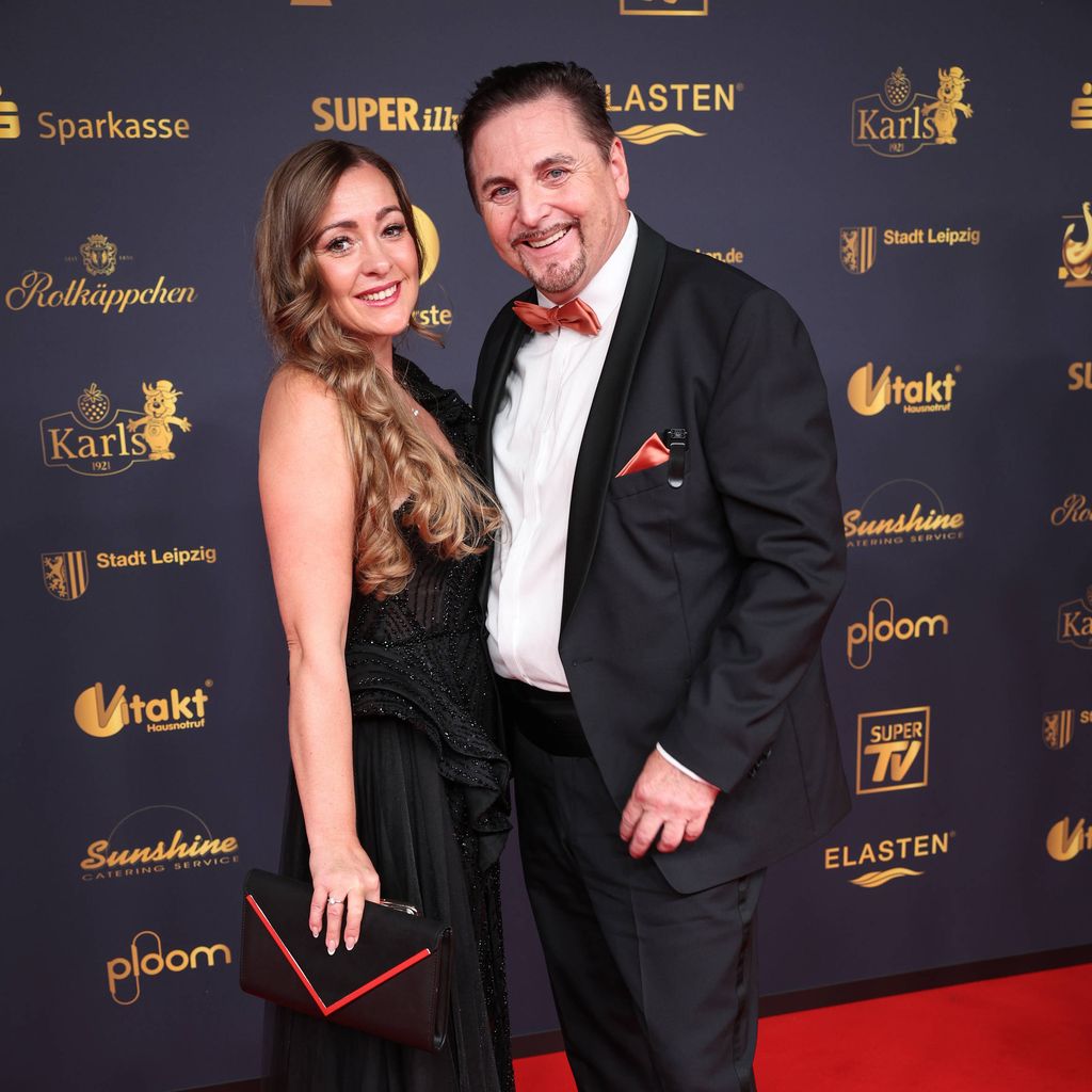 Uwe Herrmann und seine Freundin Susann Huebel bei der Goldenen Henne 2025