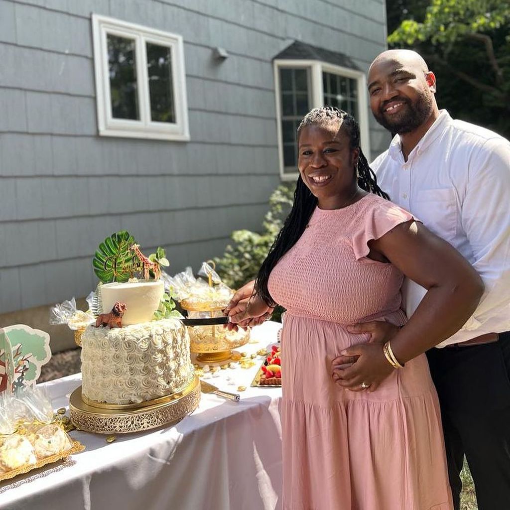 Uzo Aduba und  Robert Sweeting im August 2023