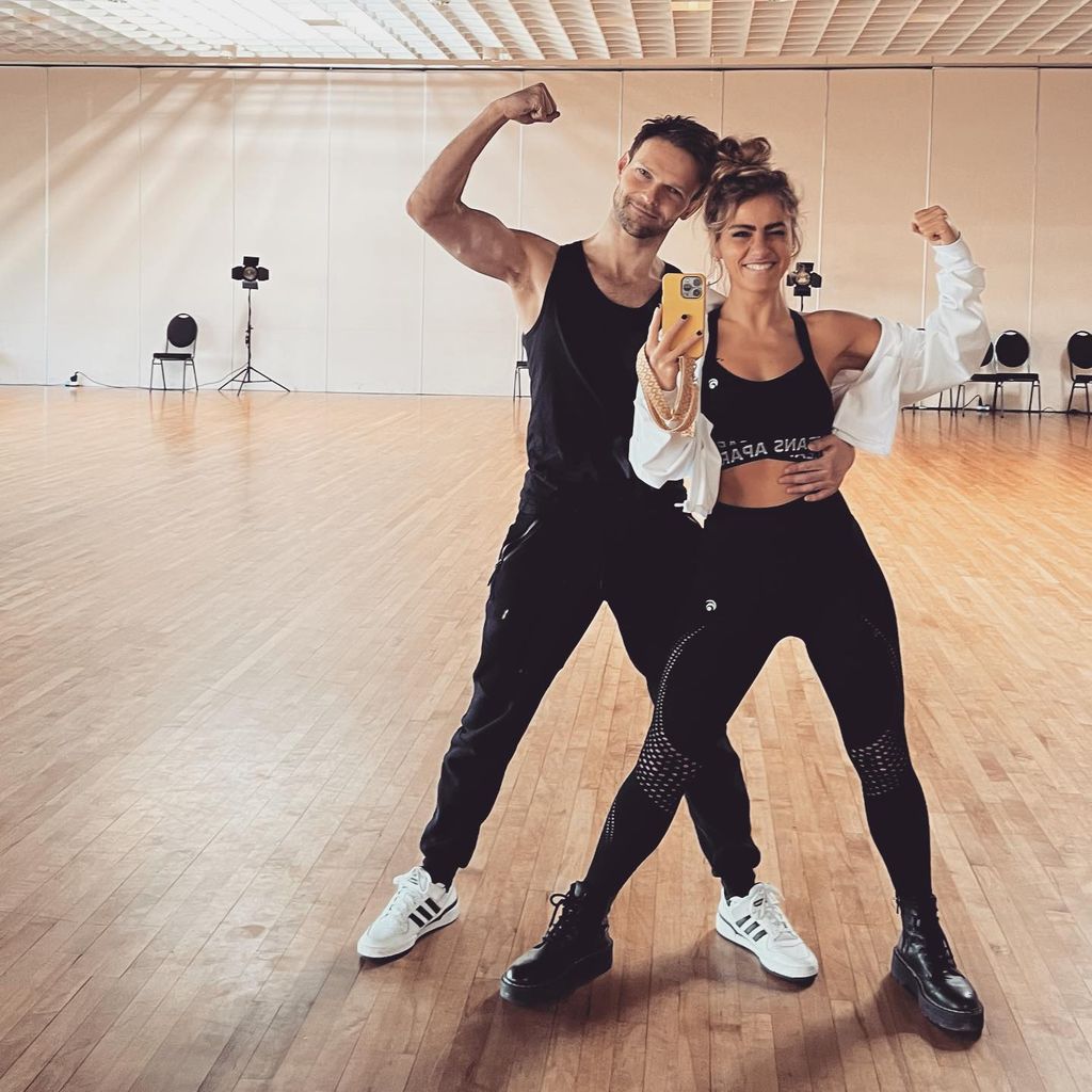 Vadim Garbuzov und Sarah Mangione im März 2022