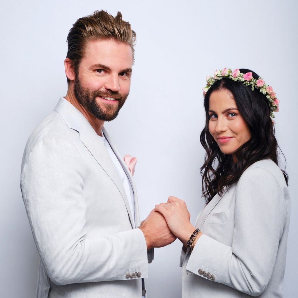 Valea Scalabrino als Sina und Benjamin Heinrich als Bambi bei "Unter uns"