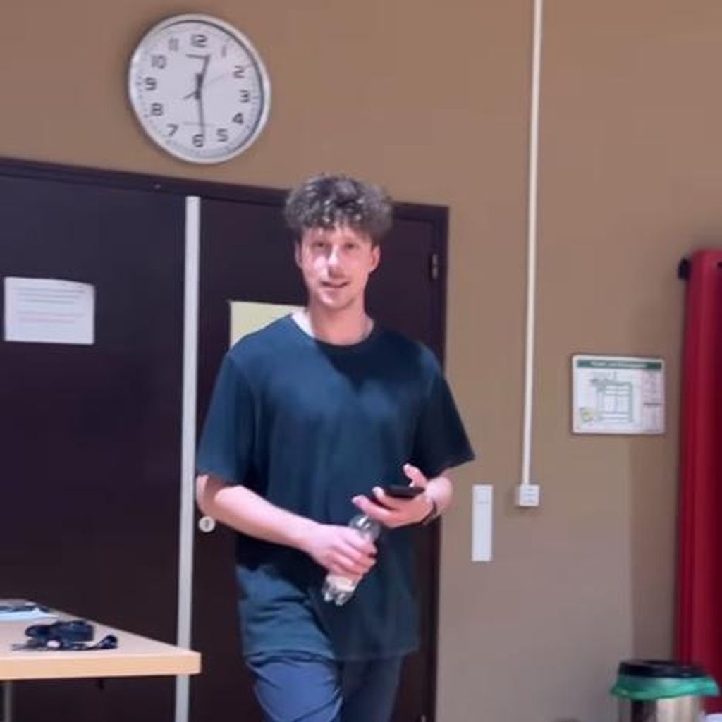 Valentin Lusin, Profitänzer