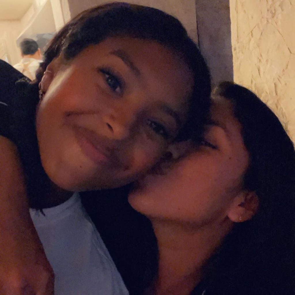 Vanessa Bryant und ihre Tochter Natalia im August 2021