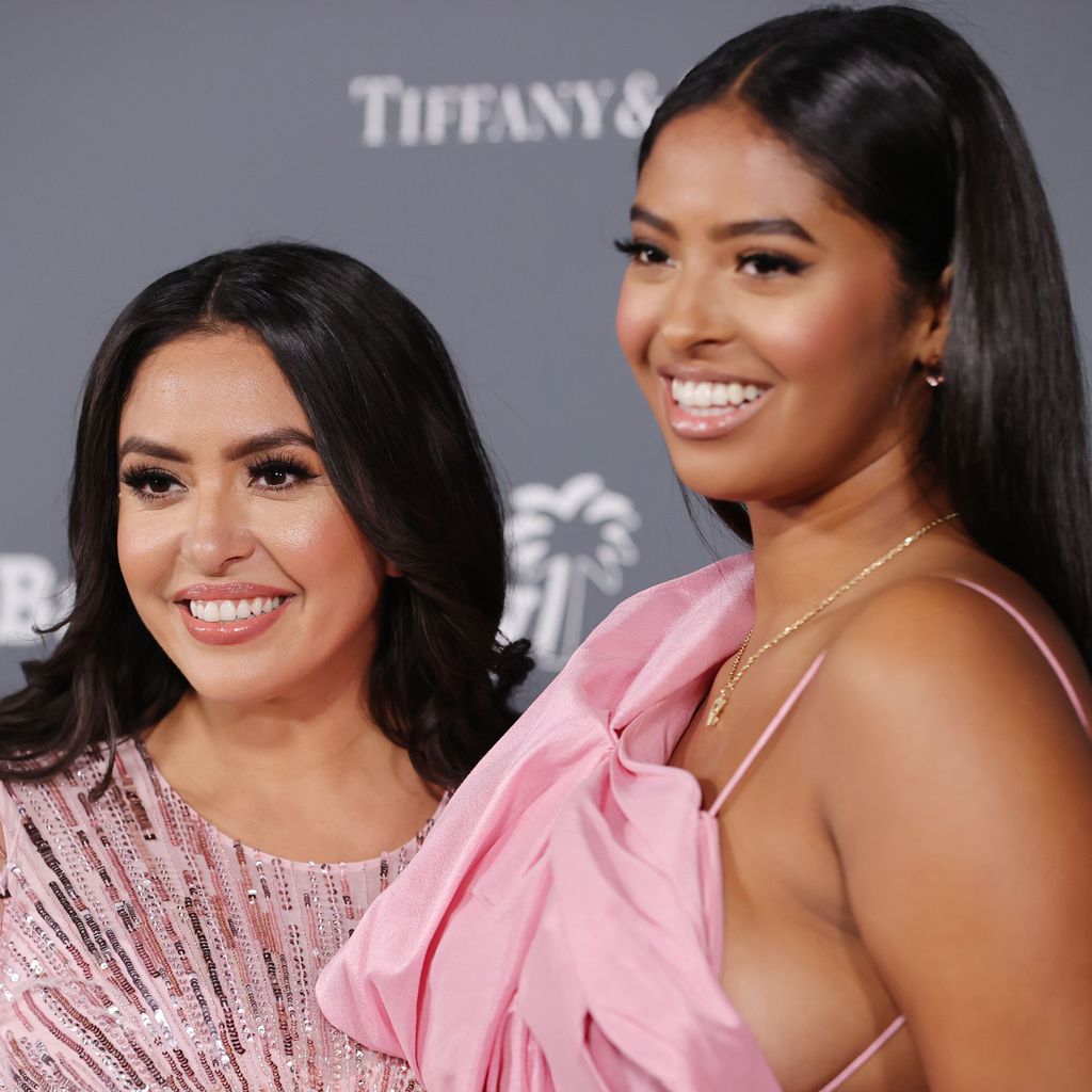 Vanessa Bryant und Tochter Natalia bei der Baby2Baby-Gala