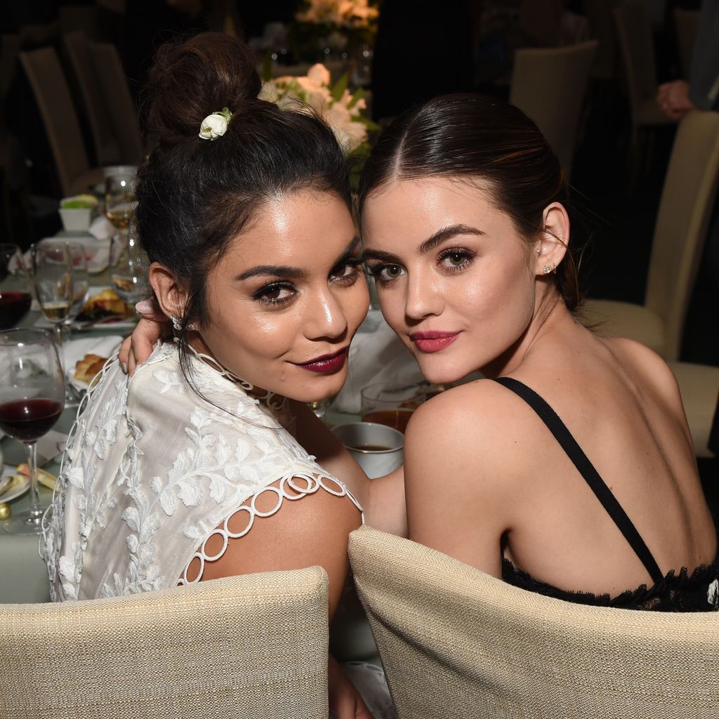 Vanessa Hudgens und Lucy Hale, Schauspielerinnen