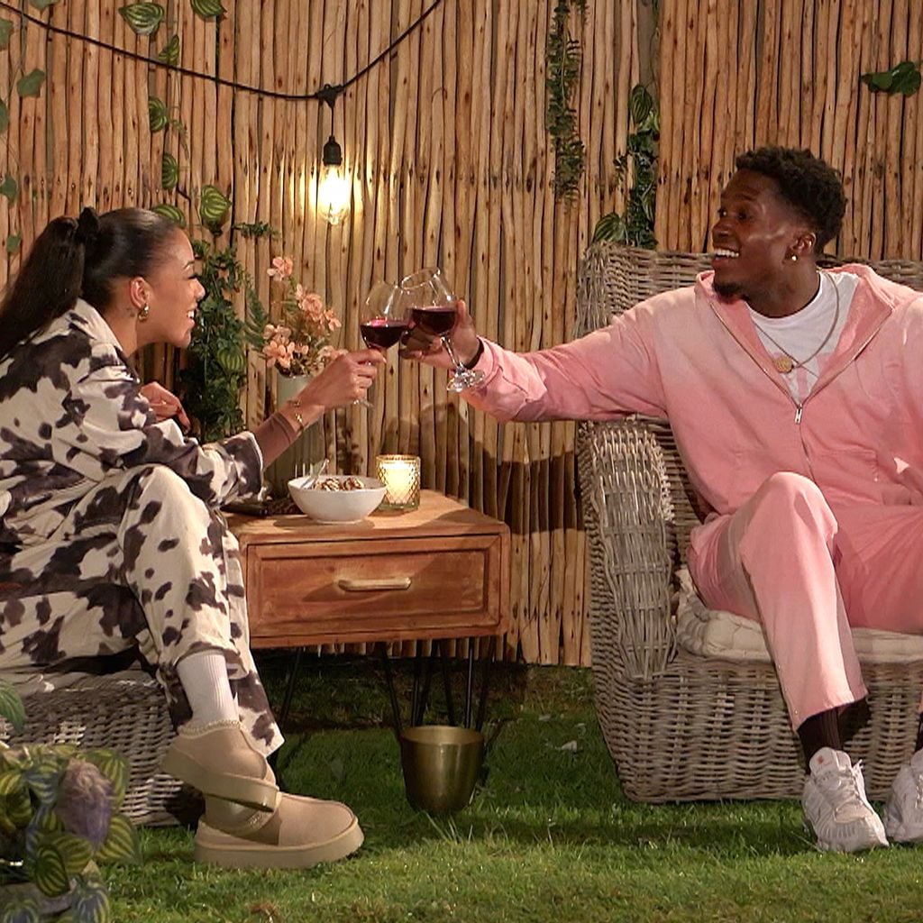 Vanessa Nwattu und Josh bei "Prominent getrennt"