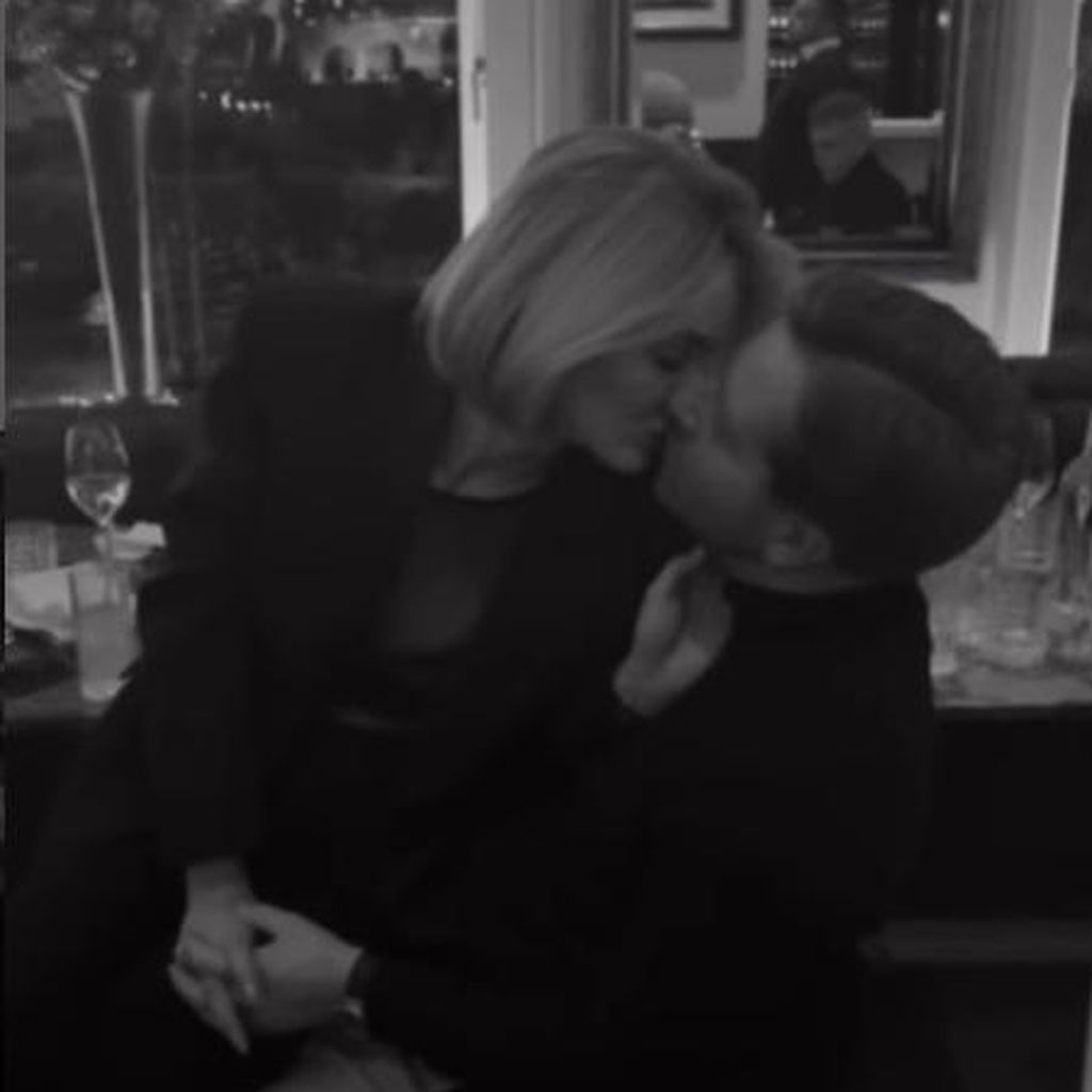 Vanessa Tamkan mit ihrem Freund im Dezember 2022