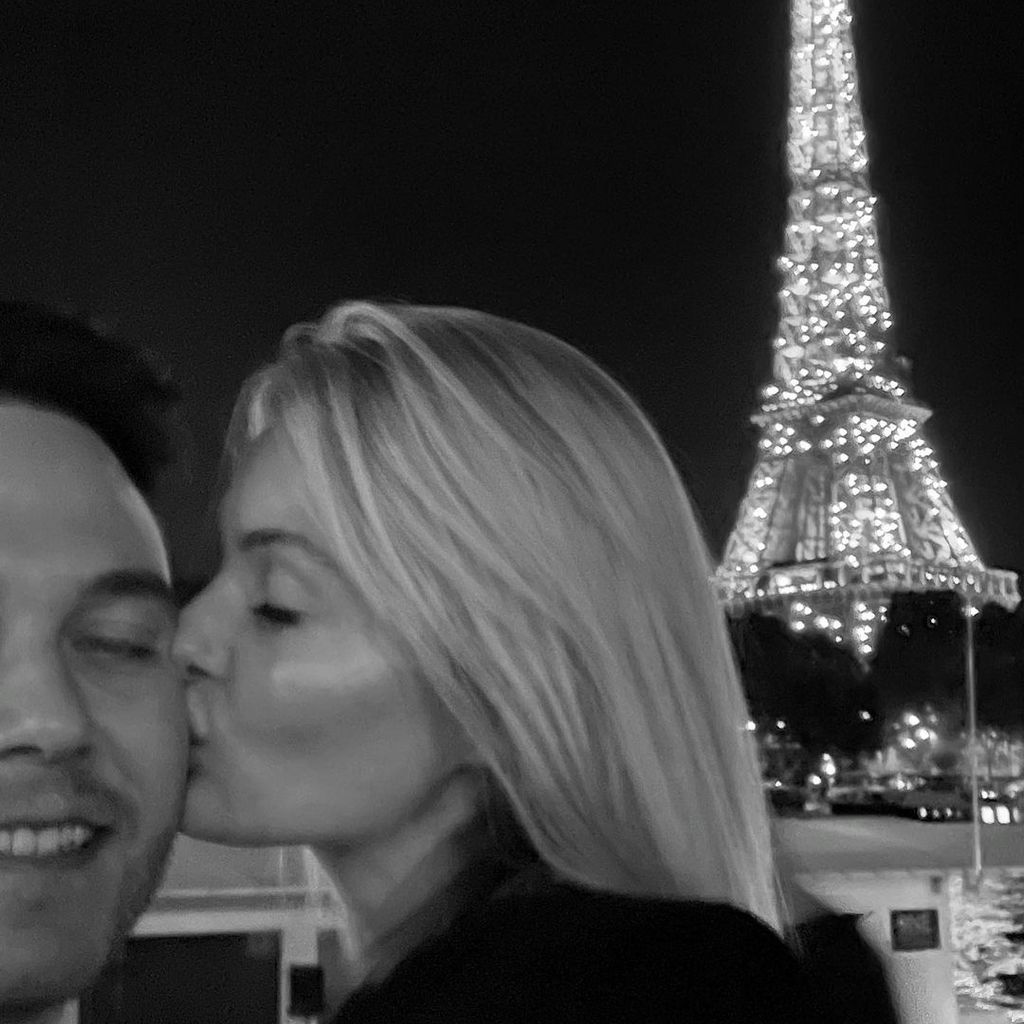 Vanessa Tamkan und ihr Ex Roman im Juli 2022 in Paris