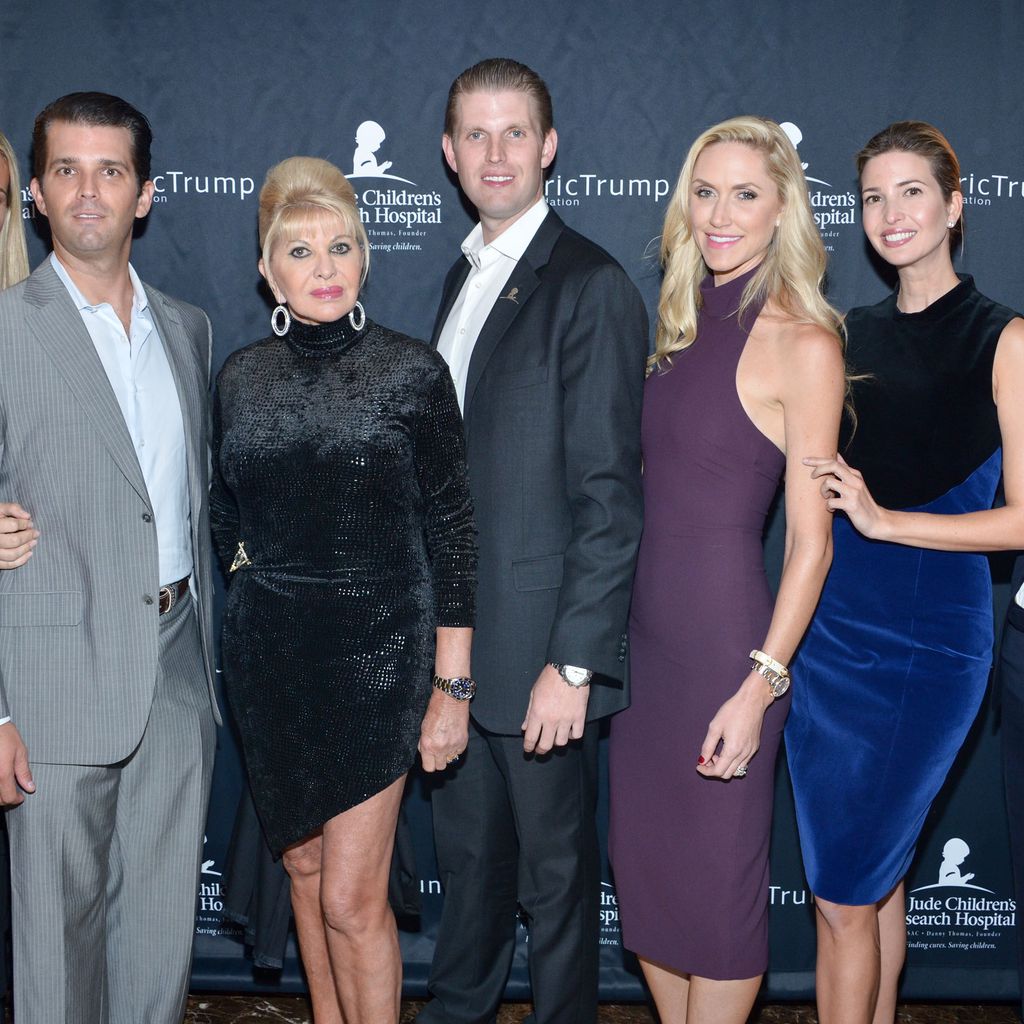 Vanessa Trump, Donald Trump Jr., Ivana Trump, Eric Trump, Lara Trump, Ivanka Trump und Jared Kushner